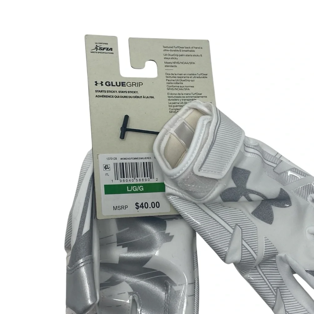 Under Armour UA F8 Women’s Football Gloves Size Large Silver‎ & White NWT
